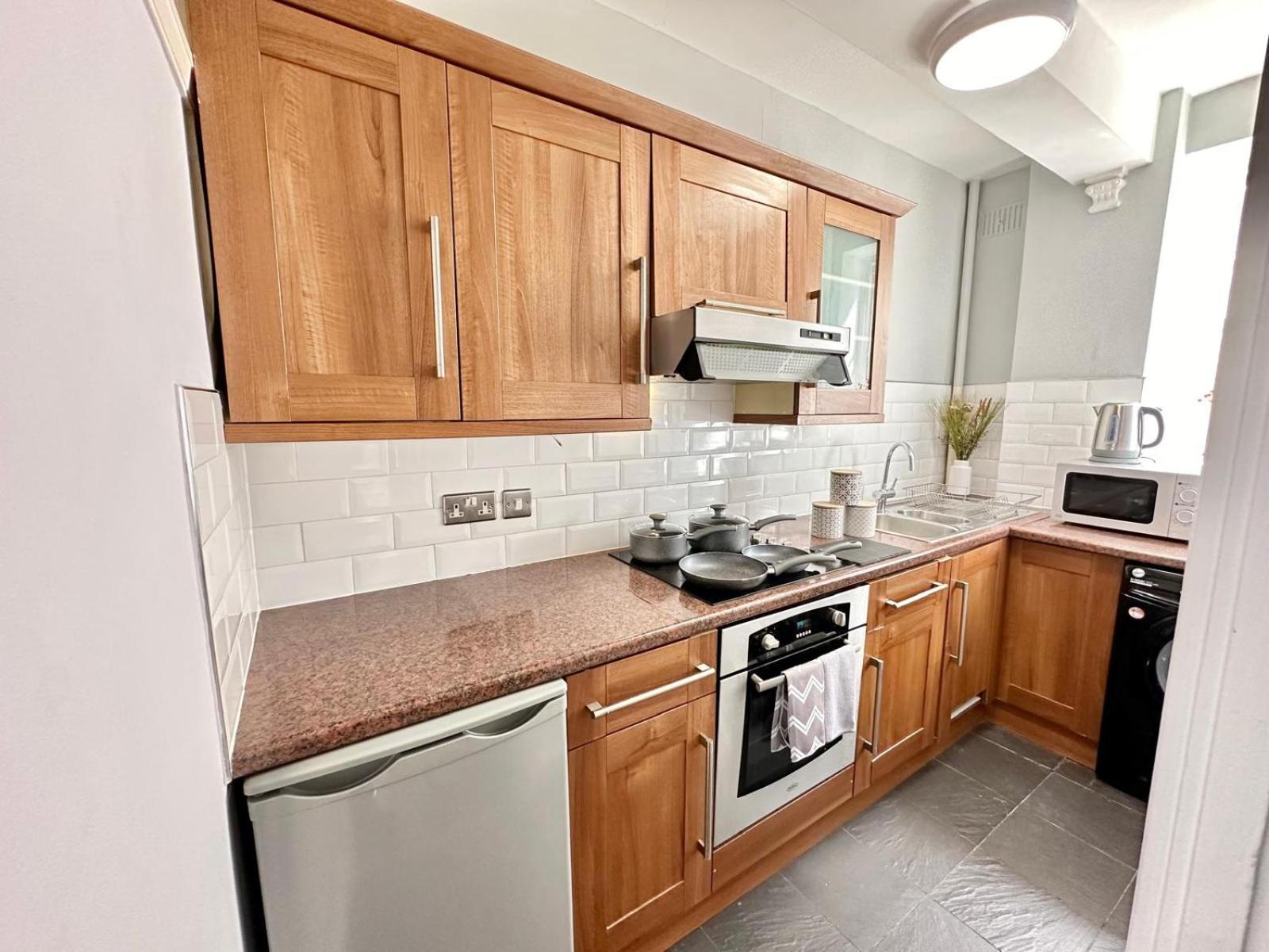 Regent'S Park One Bedroom Apartment Londra Esterno foto
